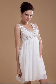 Chiffon V-Neckline Short Dress with Embroidery