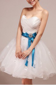Tulle Strapless Short Ball Gown with Handmade Flowers