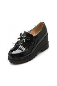 Women's Shoes Patent Leather Wedge Heel Wedges / Platform / Round Toe Loafers Office & Career / Dress / Casual