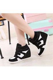 Women's Shoes Fleece Wedge Heel Wedges Fashion Sneakers Outdoor / Casual Black / Red