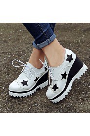 Women's Shoes Wedge Heel Wedges / Platform / Round Toe Oxfords Outdoor / Dress Black / White
