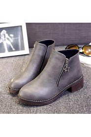 Women's Shoes Leatherette Low Heel Fashion Boots / Combat Boots Boots Outdoor / Casual Black / Brown / Gray