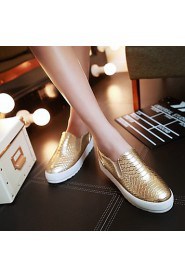 Women's ShoesFlat Heel Creepers / Comfort / Round Toe / Closed Toe Loafers Outdoor / Dress / Black / Gold
