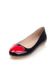 Women's Shoes Patent Leather Flat Heel Round Toe Flats Outdoor / Office & Career / Casual Black / Pink / White