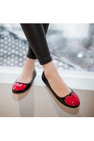 Women's Shoes Patent Leather Flat Heel Round Toe Flats Outdoor / Office & Career / Casual Black / Pink / White