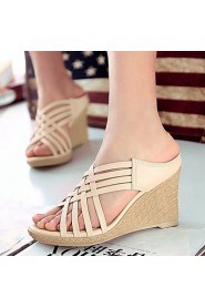 Women's Shoes Leatherette Wedge Heel Wedges Clogs & Mules Dress / Casual Yellow / Green / Red / Beige