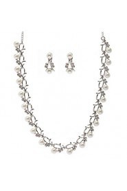Jewelry Set Women's Anniversary / Wedding Jewelry Sets Alloy Imitation Pearl / Rhinestone Necklaces / Earrings Silver