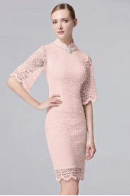 Lace High Neck Sheath / Column Cocktail Party / Prom Dress Knee-length with Crystal