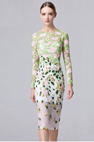 Long Sleeve Scoop Embroidery Knee-length Sheath / Column Cocktail Party / Prom Dress