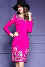 Sheath / Column Knee-length Long Sleeve Scoop Embroidery Mother of the Bride Dress