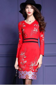 Knee-length Long Sleeve V-neck Embroidery Mother of the Bride Dress