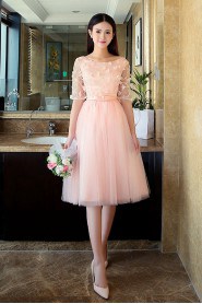 A-line Scoop Knee-length Prom / Evening Dress with Flower(s)