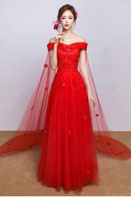A-line Off-the-shoulder Floor-length Prom / Evening Dress with Flower(s)