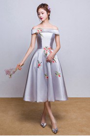 A-line Off-the-shoulder Tea-length Prom / Evening Dress with Embroidery