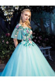 Ball Gown Scoop Prom / Evening Dress with Embroidery