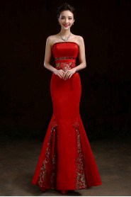 Trumpet / Mermaid Strapless Prom / Evening Dress with Embroidery
