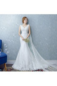 Trumpet / Mermaid V-neck Sleeveless Wedding Dress with Sequins