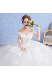 Ball Gown Off-the-shoulder Wedding Dress with Pearl