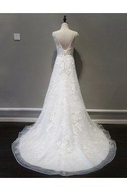A-line Scoop Sleeveless Wedding Dress with Flower(s)