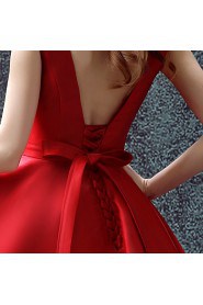 A-line Scoop Knee-length Prom / Evening Dress