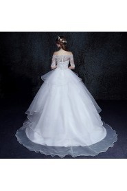 Ball Gown Strapless Organza Wedding Dress