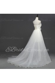 Sheath / Column Strapless Tulle Wedding Dress