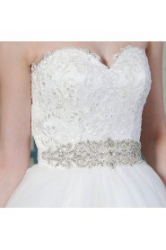 Ball Gown Strapless Tulle Wedding Dress