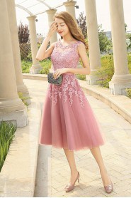 A-line Scoop Tulle Tea-length Prom / Evening Dress
