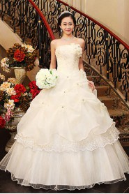 Ball Gown Strapless Chiffon Wedding Dress