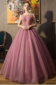 Ball Gown Bateau Tulle Quinceanera Dress