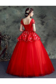 Ball Gown Scoop Tulle Wedding Dress with Embroidery