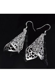 Women's Silver Drop Earrings With Non Stone