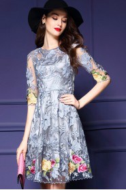 Lace Tulle A-line Knee-length Half Sleeve Scoop Embroidery Mother of the Bride Dress