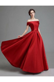 A-line Off-the-shoulder Prom / Evening Dress