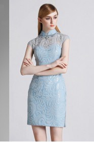 Sheath / Column High Neck Evening / Prom Dress with Beading